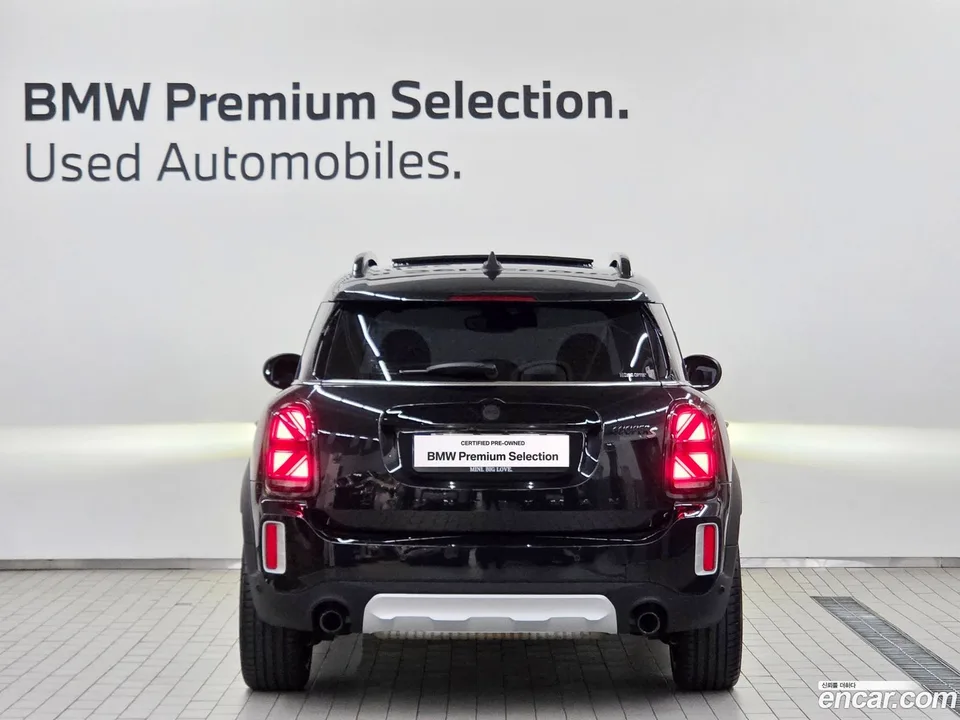 MINI Cooper S Countryman ALL4 2023 — thumbnail 4