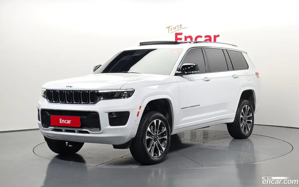 Jeep Grand Cherokee L 3.6 2022 — фото 1, купить с доставкой в Москву