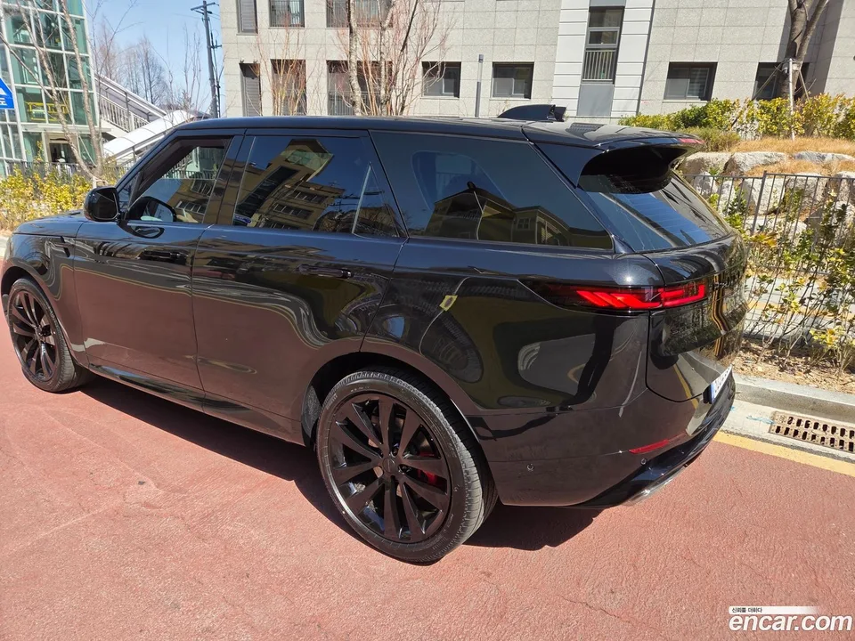 Land Rover Range Rover Sport P360 HSE 2026 — миниатюра 4