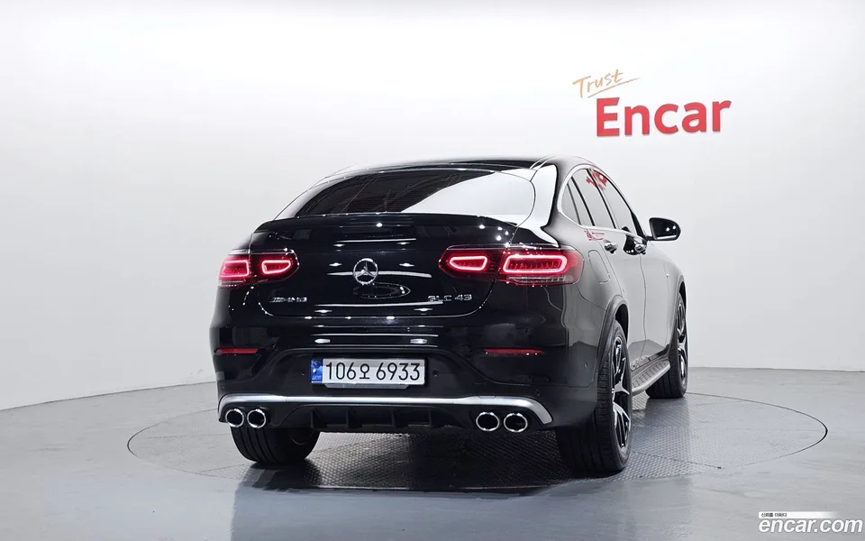 Mercedes-Benz GLC-Class AMG GLC43 4MATIC 2023 — миниатюра 4