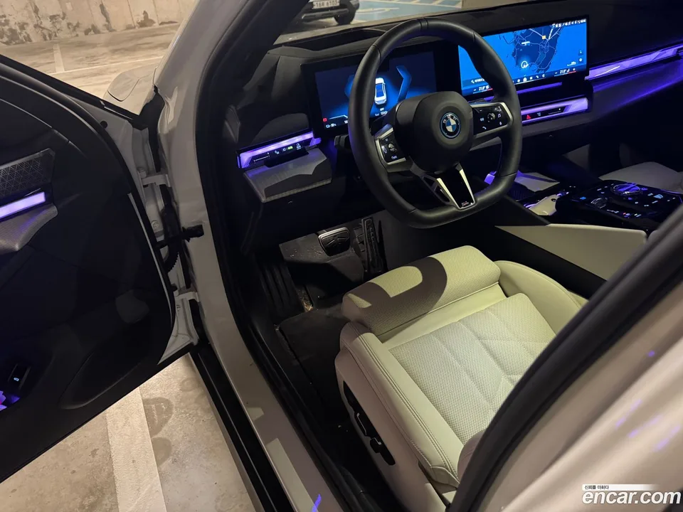 BMW i5 eDrive 40 M 2025 — миниатюра 2