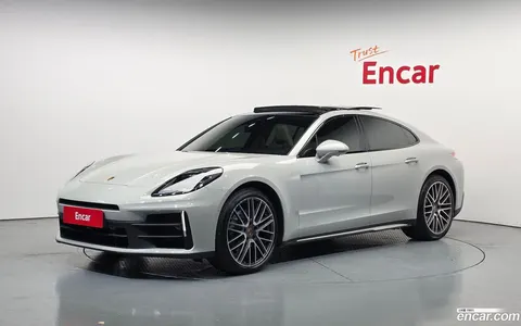 Porsche Panamera (976) 2024 купить в Москве