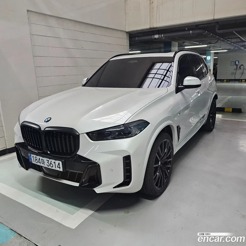 BMW X5 xDrive 40d M 2026 — фото 1, купить с доставкой в Москву