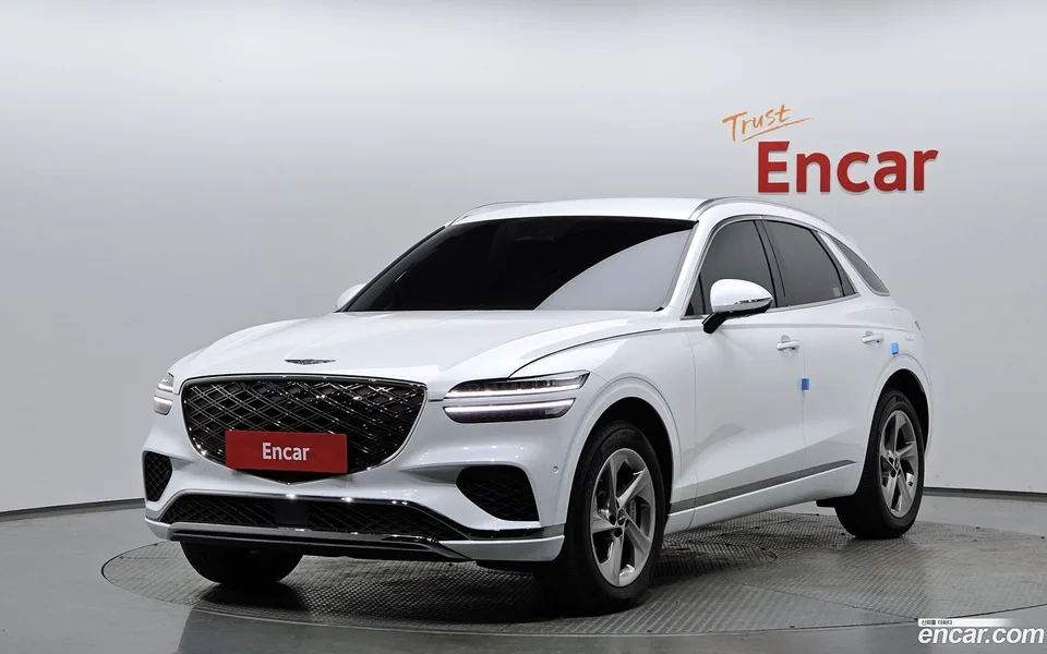 Genesis GV70 2.5T AWD 2024 — фото 1, купить с доставкой в Москву