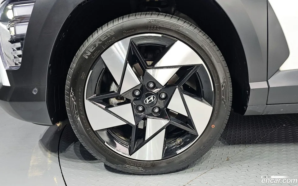 Hyundai Kona 1.6 2WD 2024 — миниатюра 2