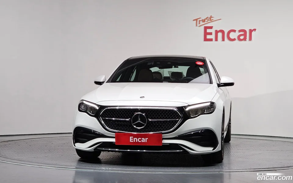 Mercedes-Benz E-Class E200 AMG Line 2025 — миниатюра 3