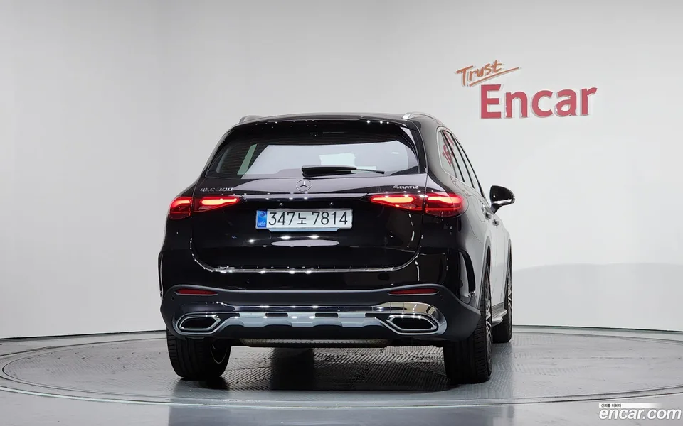 Mercedes-Benz GLC-Class GLC300 4MATIC AMG Line 2025 — миниатюра 4