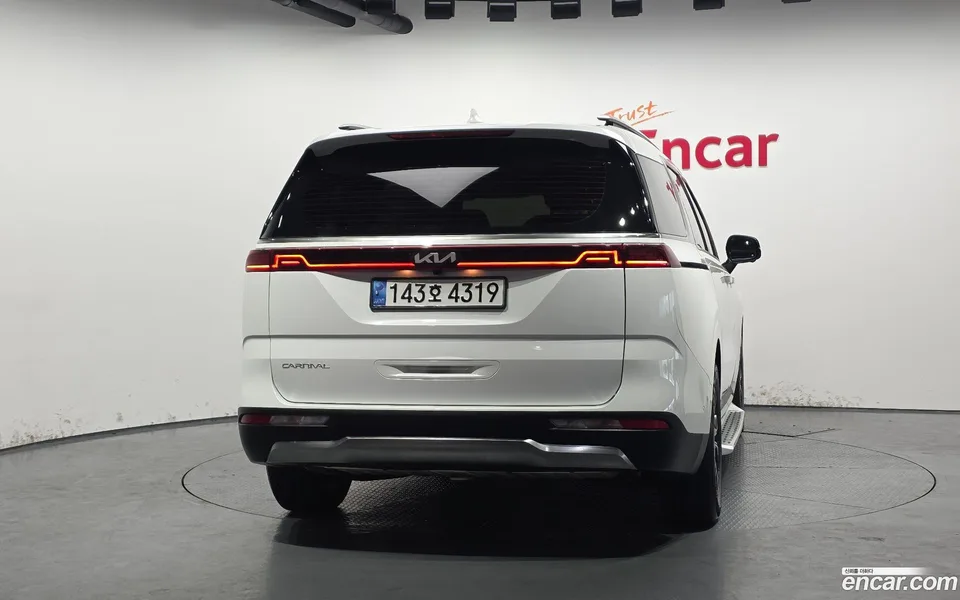 Kia Carnival 9 2022 — миниатюра 4