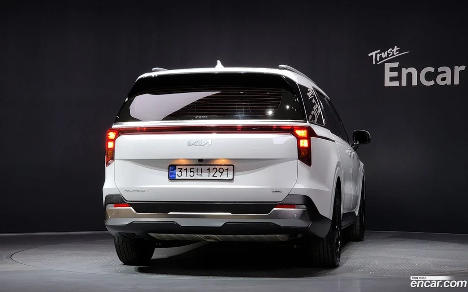 Kia Carnival HEV 9 2024 — миниатюра 4