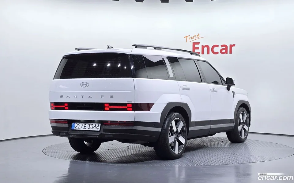 Hyundai SantaFe HEV 1.6 4WD 2025 — миниатюра 2