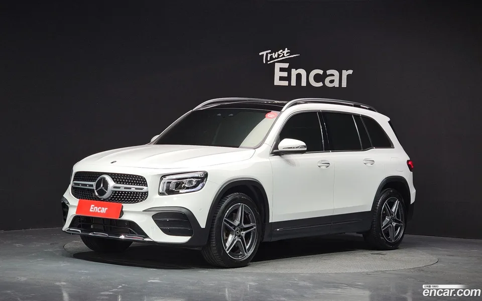 Mercedes-Benz GLB-Class GLB250 4MATIC 2023 — фото 1, купить с доставкой в Москву