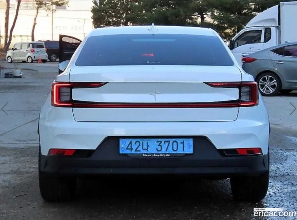 Polestar Polestar 2 2023 — миниатюра 4