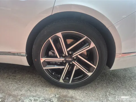 Genesis G80 2026 купить в Москве