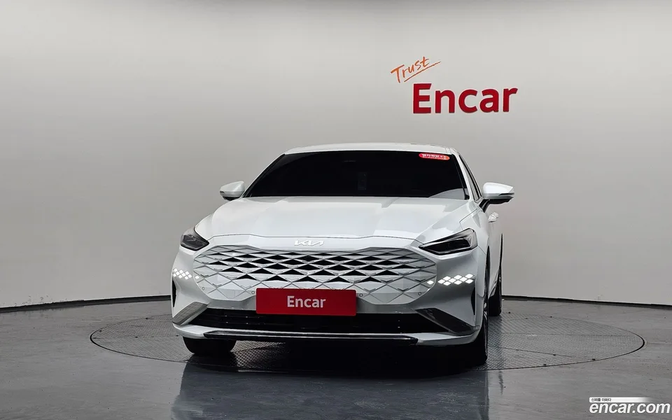 Kia K8 Hybrid 2023 — миниатюра 3
