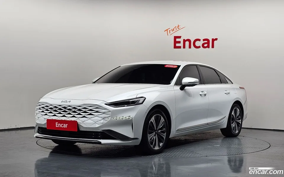 Kia K8 Hybrid 2023 — фото 1, купить с доставкой в Москву