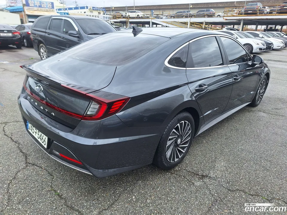 Hyundai Sonata Hybrid 2022 — миниатюра 4