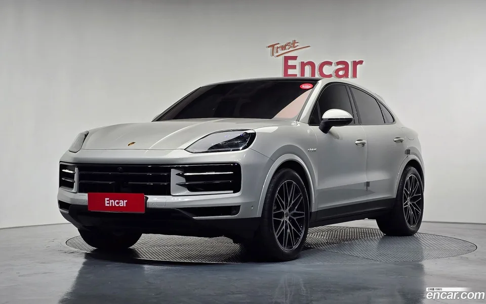 Porsche Cayenne 3.0 E- 2025 — фото 1, купить с доставкой в Москву