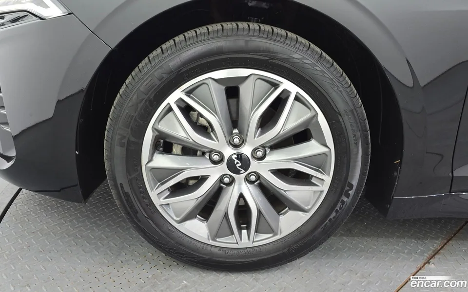 Kia K5 Hybrid 2022 — миниатюра 2
