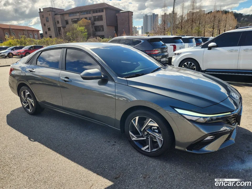 Hyundai Avante CN7 1.6 2025 — миниатюра 3