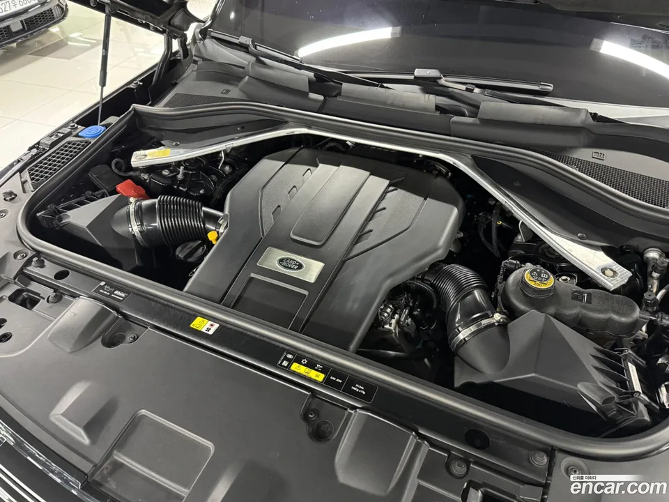 Land Rover Range Rover P530 AB LWB 2023 — миниатюра 2