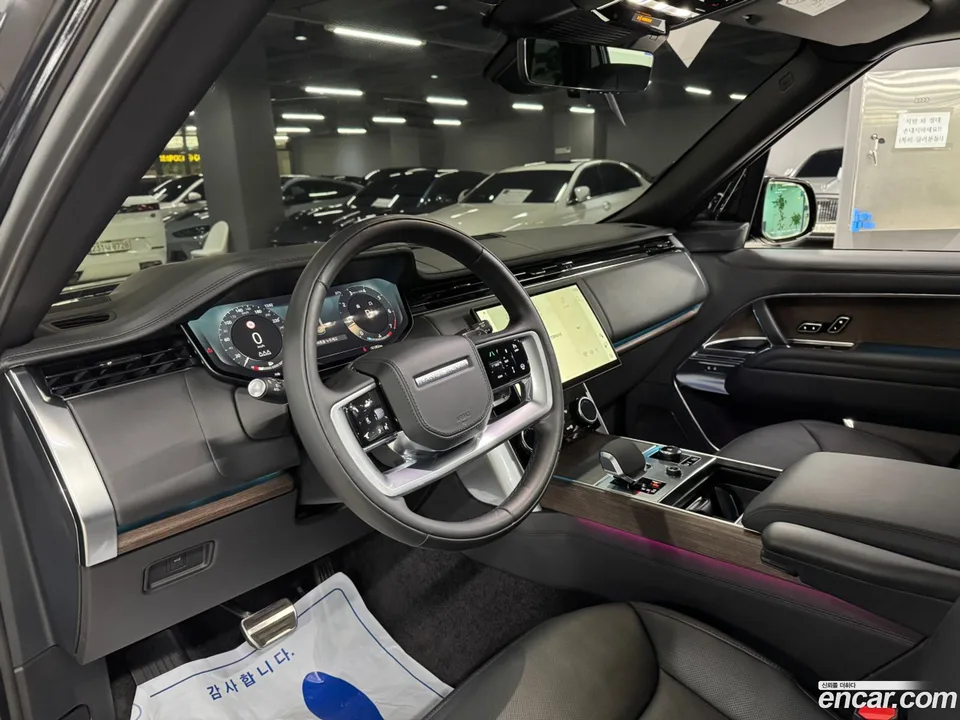 Land Rover Range Rover P530 AB LWB 2023 — миниатюра 4