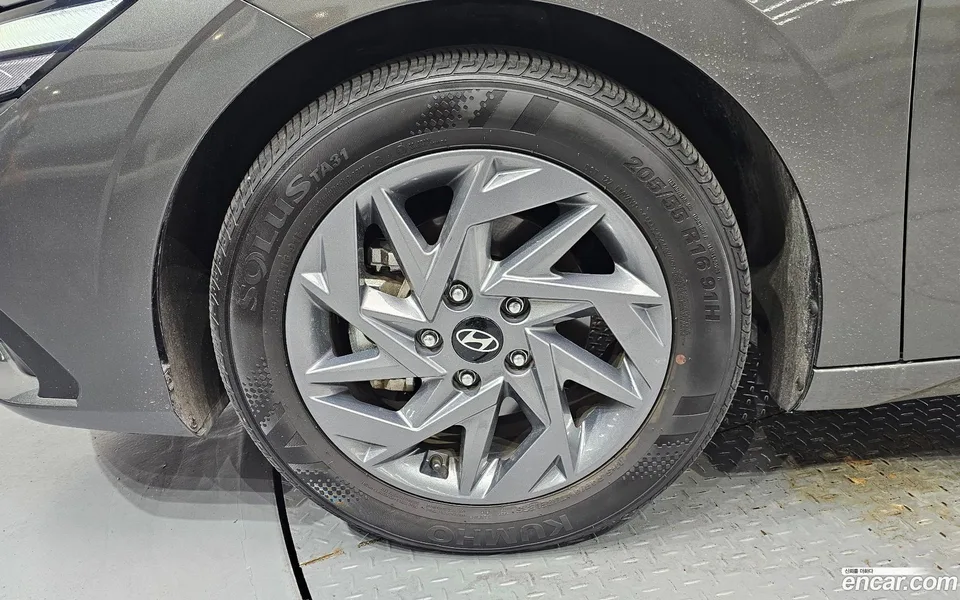 Hyundai Avante CN7 1.6 2023 — thumbnail 5