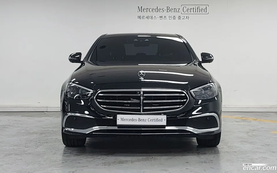 Mercedes-Benz E-Class E250 2023 — миниатюра 3