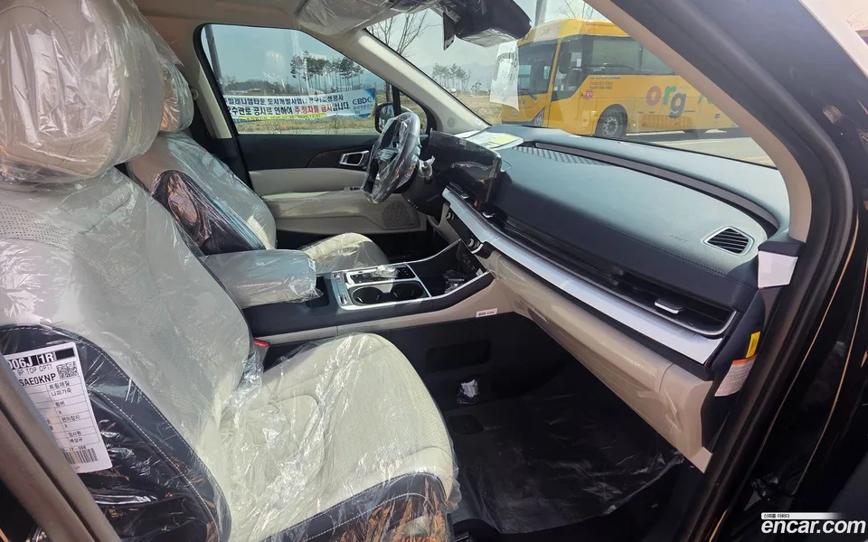 Kia Carnival HEV 9 X Line 2026 — миниатюра 2