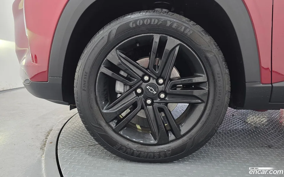 Chevrolet Trax Crossover 1.2 ACTIV 2023 — миниатюра 2