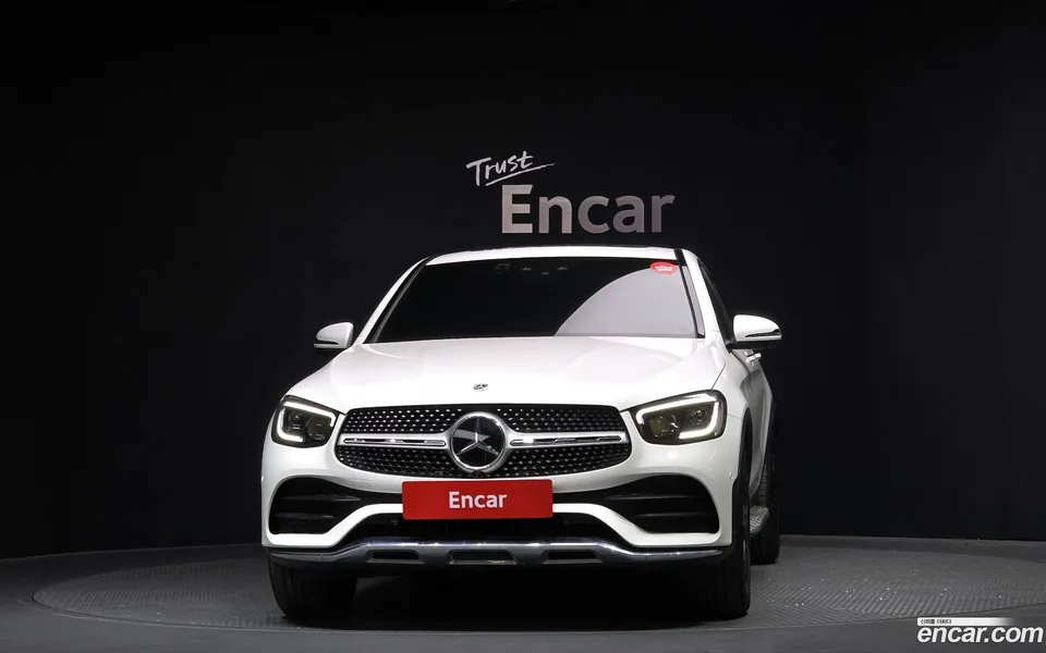 Mercedes-Benz GLC-Class GLC300 4MATIC 2023 — миниатюра 3