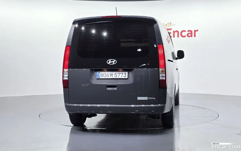 Hyundai Staria 3 2025 — миниатюра 4