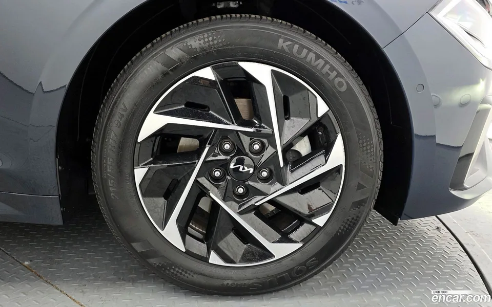 Kia K5 Hybrid 2024 — миниатюра 2