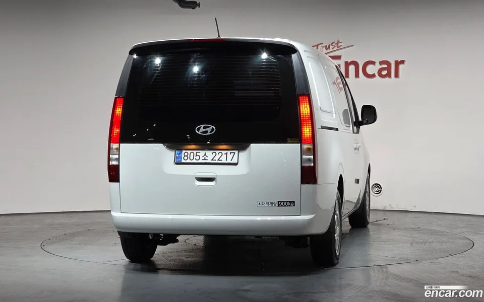 Hyundai Staria 3 2025 — миниатюра 4