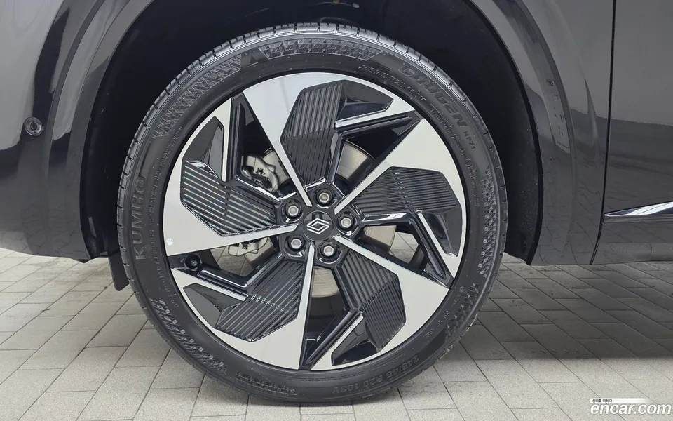 Renault Samsung Grand Koleos 1.5 E-TECH 2WD 2024 — миниатюра 2