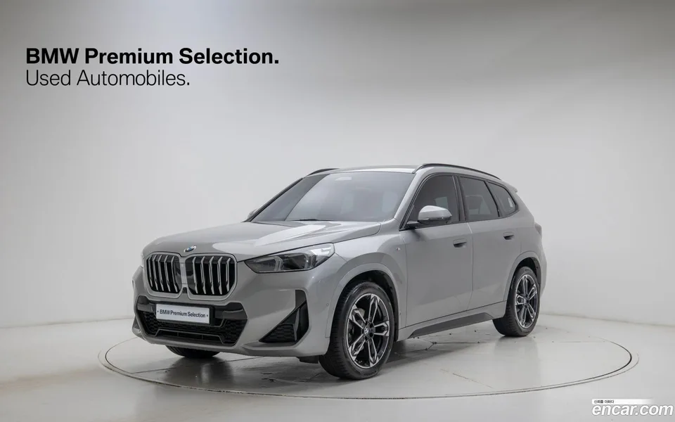BMW X1 xDrive 20i M 2025 — фото 1, купить с доставкой в Москву