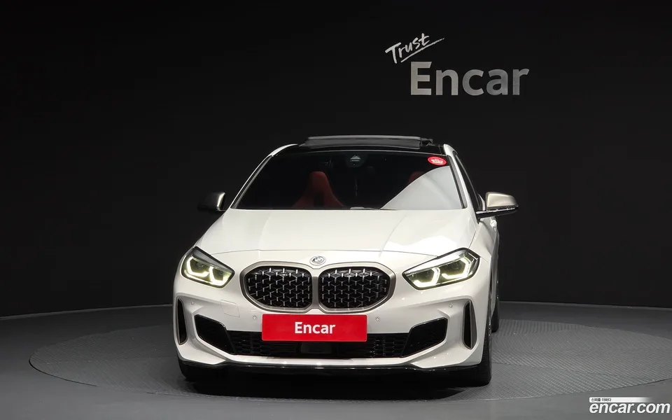 BMW 1 Series M135i xDrive 2022 — thumbnail 3