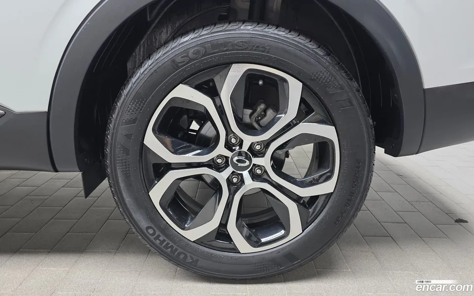 Renault Samsung XM3 (Arkana) 1.3 TCe RE 2022 — миниатюра 2