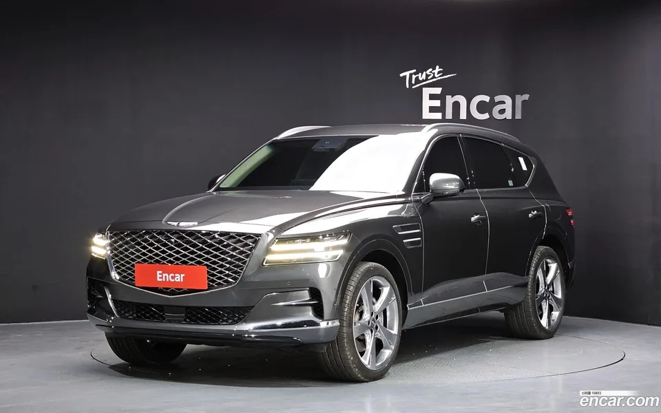 Genesis GV80 2.5T AWD 2023 — фото 1, купить с доставкой в Москву