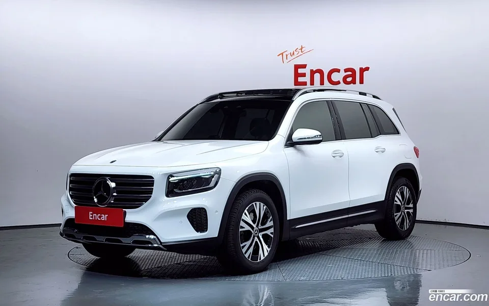 Mercedes-Benz GLB-Class GLB200 d 2024 — фото 1, купить с доставкой в Москву