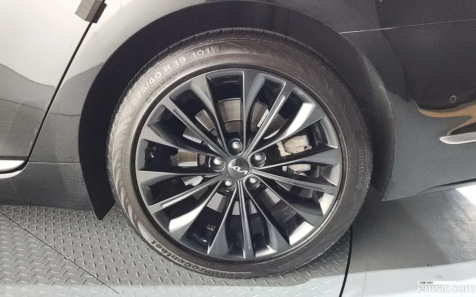 Kia K9 3.8 GDI AWD 2024 — миниатюра 2
