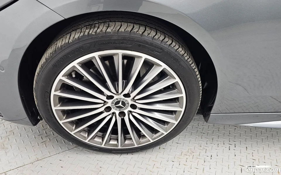 Mercedes-Benz C-Class C300 AMG Line 2022 — миниатюра 2