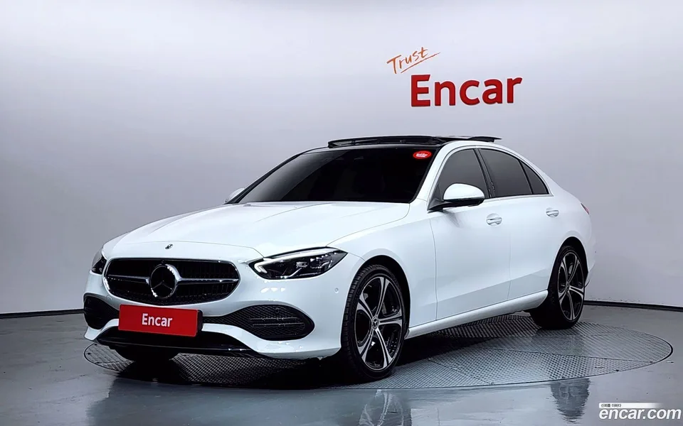 Mercedes-Benz C-Class C300 4MATIC 2023 — фото 1, купить с доставкой в Москву