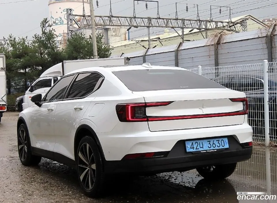 Polestar Polestar 2 2022 — миниатюра 3