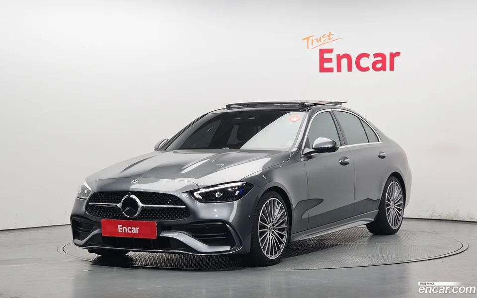 Mercedes-Benz C-Class C300 4MATIC AMG Line 2023 — фото 1, купить с доставкой в Москву