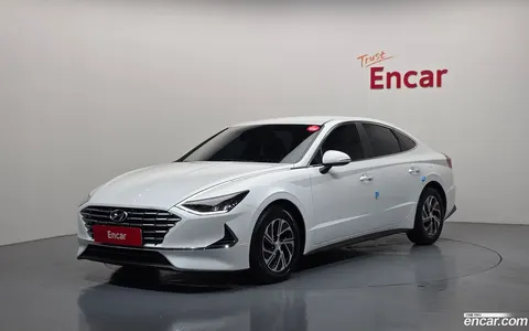 Hyundai Sonata Hybrid 2022 buy in Moscow