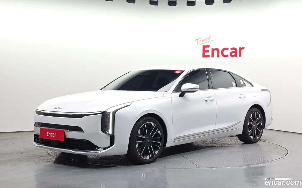 Kia K8 3.5 2WD 2025 — фото 1, купить с доставкой в Москву