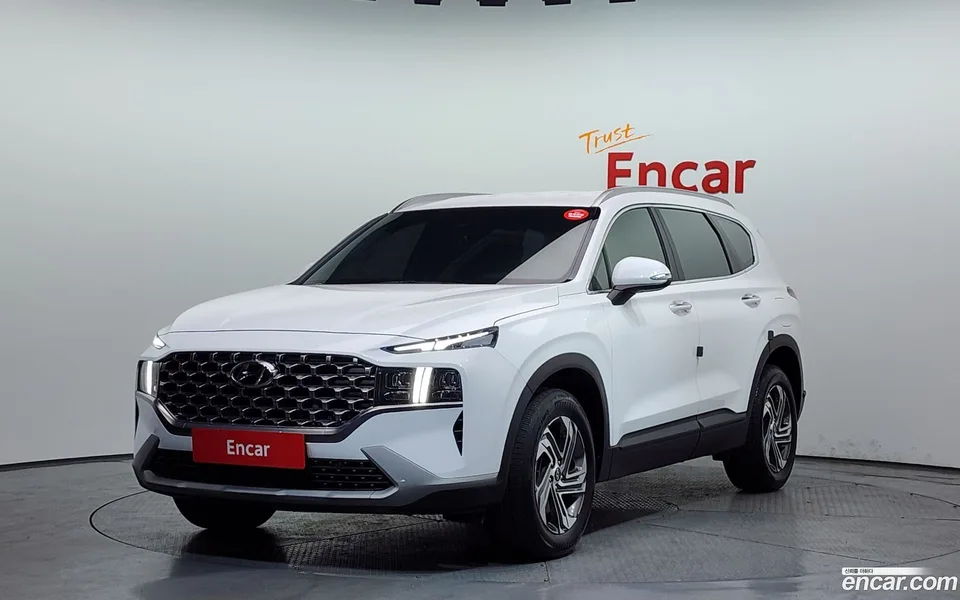 Hyundai SantaFe 2.5T 2WD 2022 — фото 1, купить с доставкой в Москву