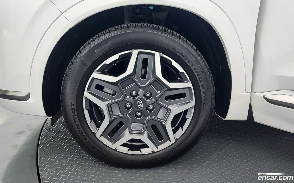Hyundai SantaFe HEV 1.6 2WD 2023 — миниатюра 2