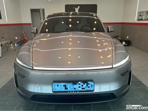 Tesla Model Y 2025 buy in Moscow
