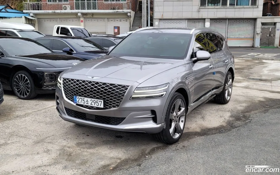 Genesis GV80 3.5T AWD 2023 — фото 1, купить с доставкой в Москву